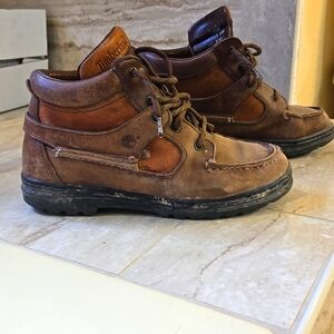 Leather Timberland boots size 7 1/2